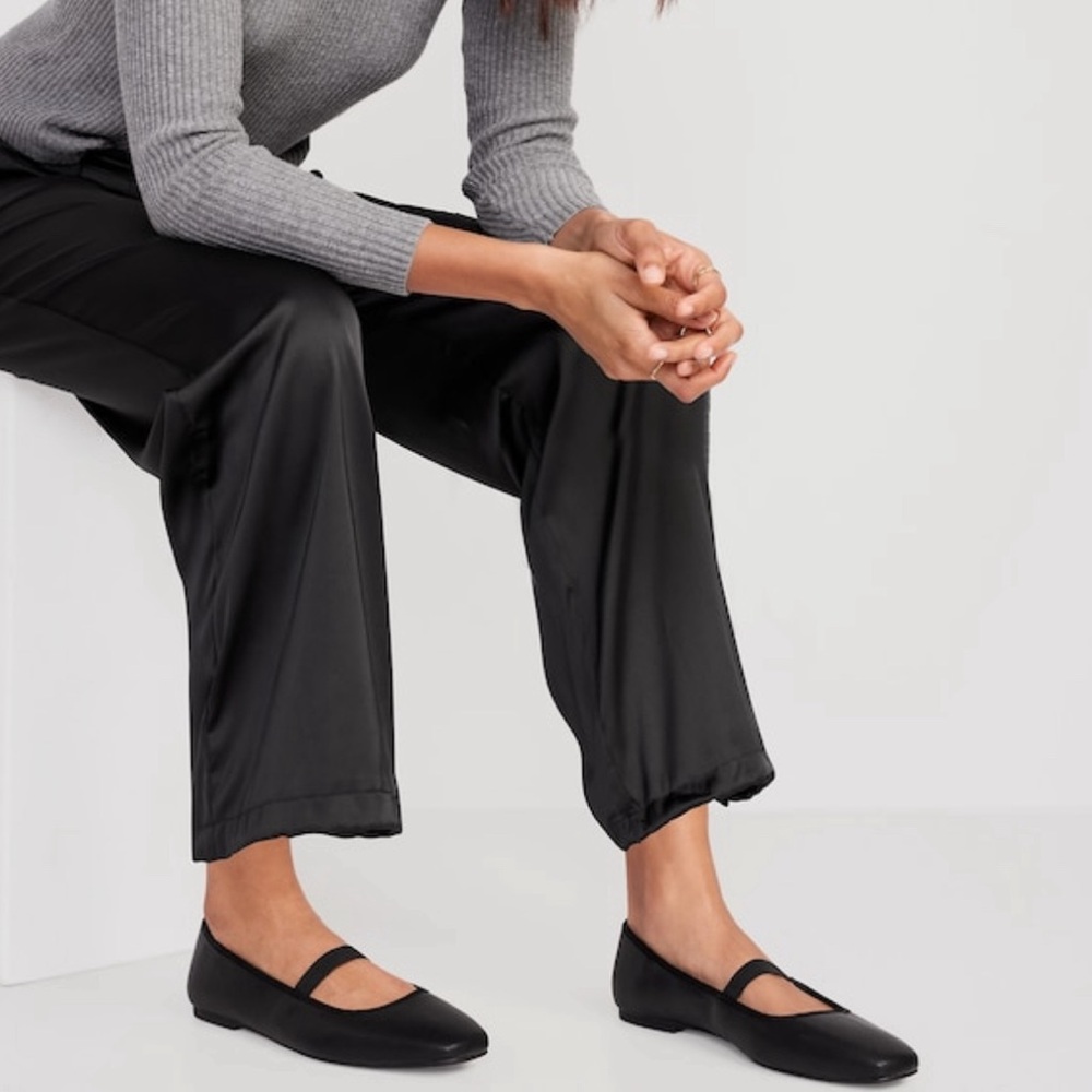 Old Navy Mary Jane Ballet Flats